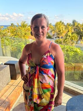 Meet your Posher, Angela